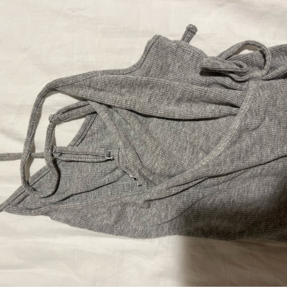 Grey tank top, formal with tie. - Picture 3 of 4